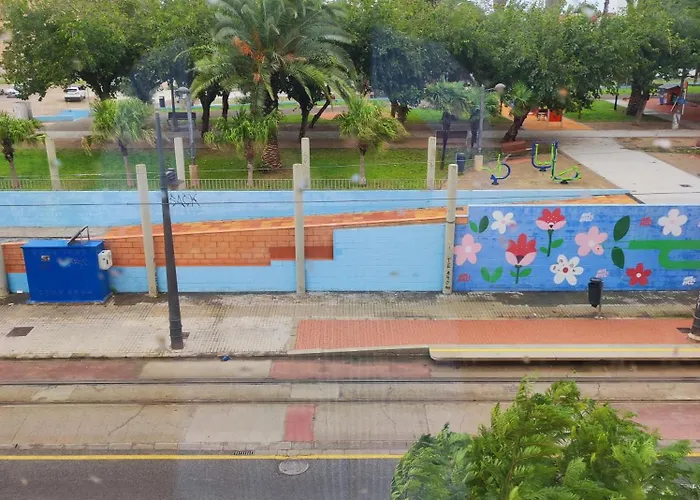 Close To The Sea, Large 170 M2 Apartmentbikes